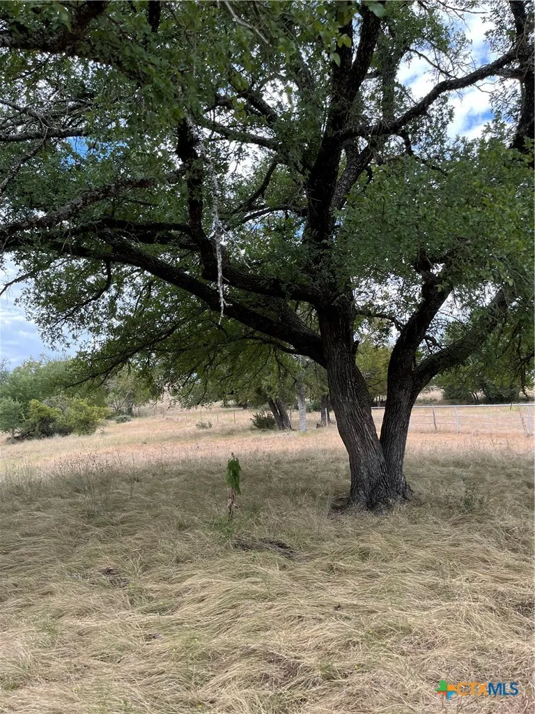 4009 Highway 183 Lampasas, TX 76550