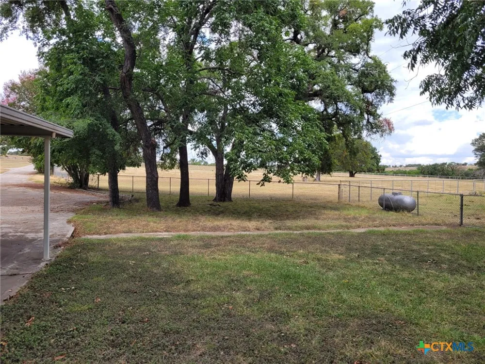 4009 Highway 183 Lampasas, TX 76550