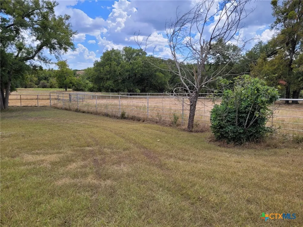4009 Highway 183 Lampasas, TX 76550
