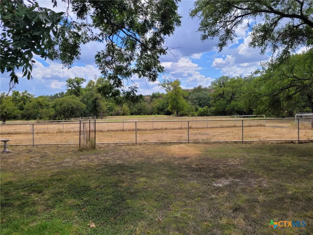 4009 Highway 183 Lampasas, TX 76550