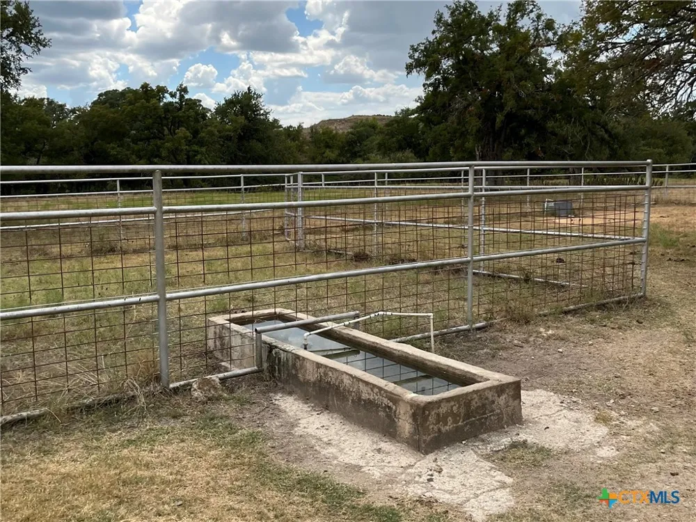 4009 Highway 183 Lampasas, TX 76550