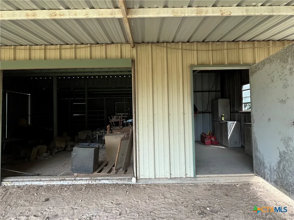 4009 Highway 183 Lampasas, TX 76550