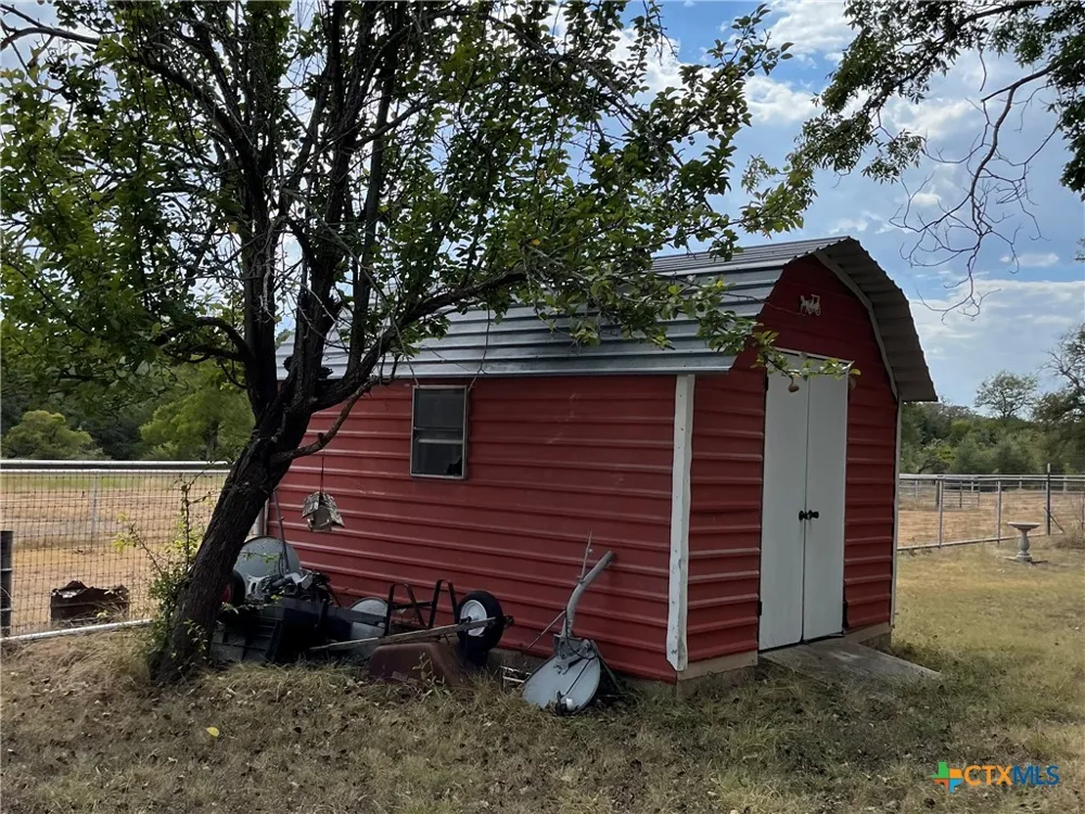 4009 Highway 183 Lampasas, TX 76550