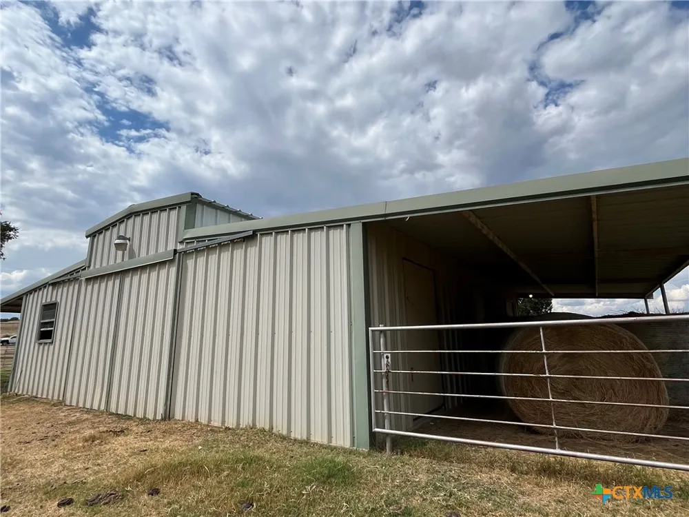 4009 Highway 183 Lampasas, TX 76550