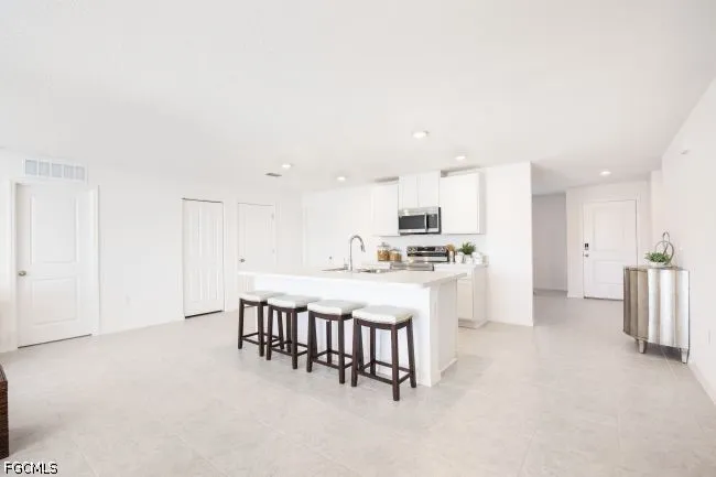 ROSEBUD CIRCLE Labelle, FL 33935