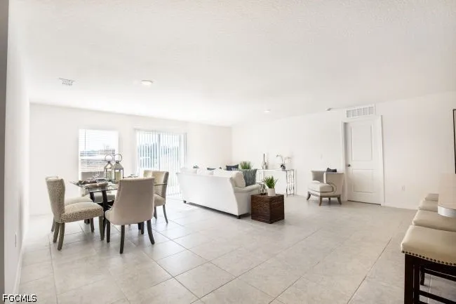 ROSEBUD CIRCLE Labelle, FL 33935