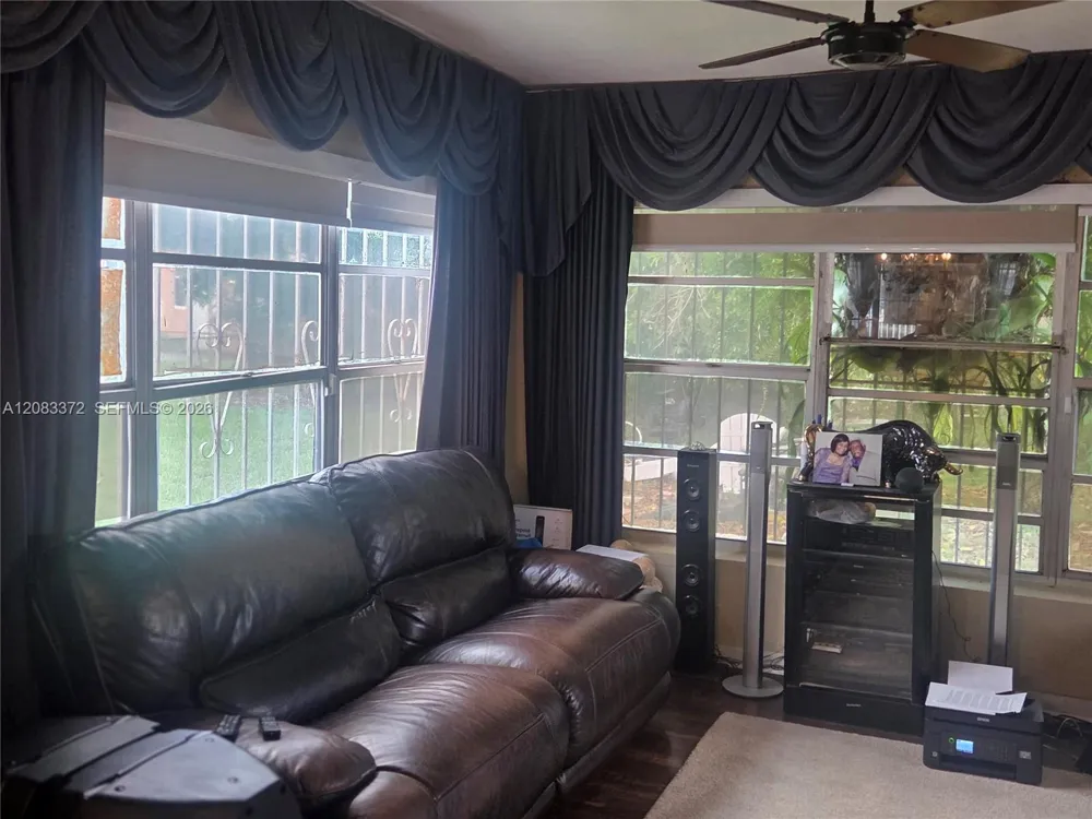 2940 NW 163rd St Miami Gardens, FL 33054
