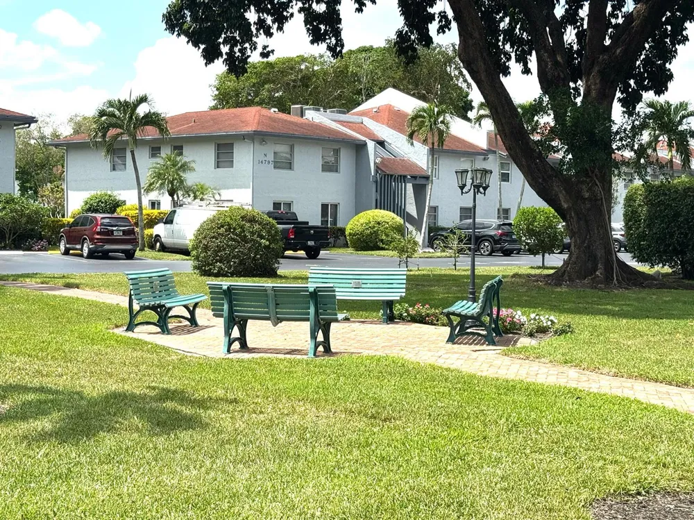 14701 Cumberland Drive Delray Beach, FL 33446