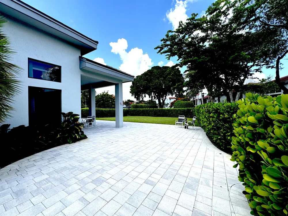 14701 Cumberland Drive Delray Beach, FL 33446