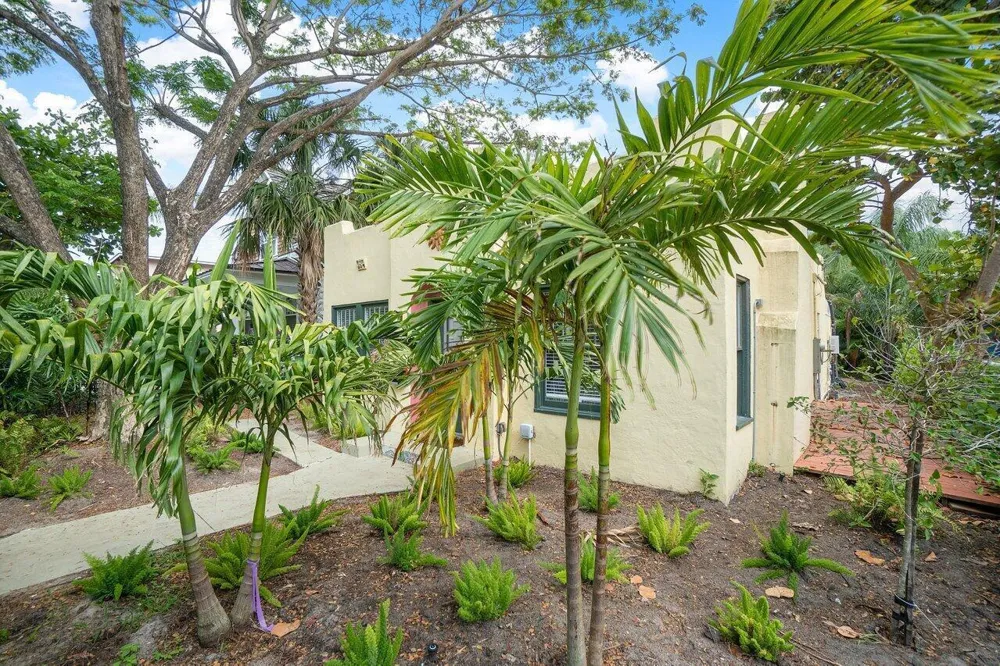 726 Street West Palm Beach, FL 33401