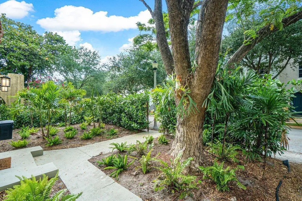 726 Street West Palm Beach, FL 33401