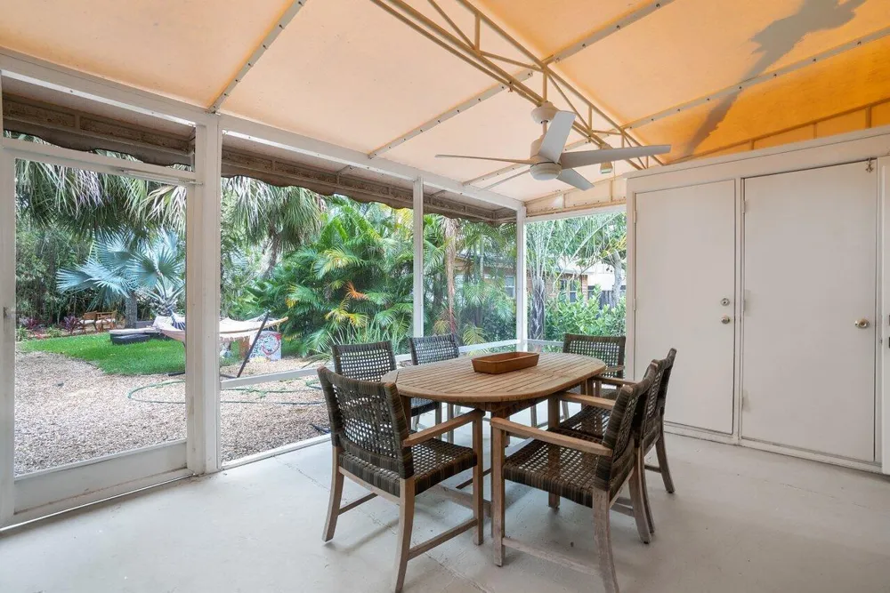 726 Street West Palm Beach, FL 33401