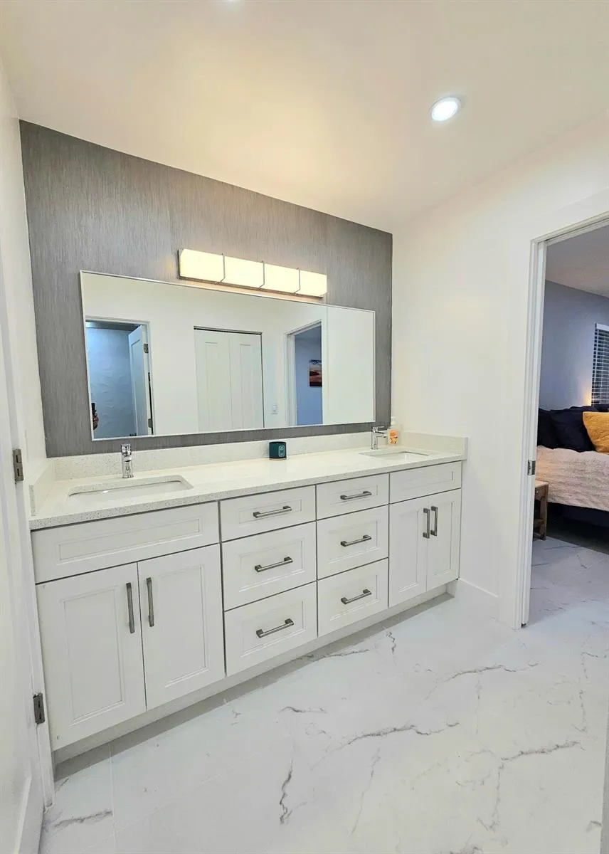 1631 NW 18th Avenue #201 Delray Beach, FL 33445