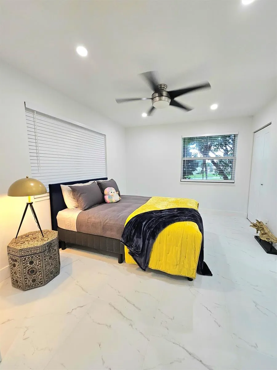 1631 NW 18th Avenue #201 Delray Beach, FL 33445