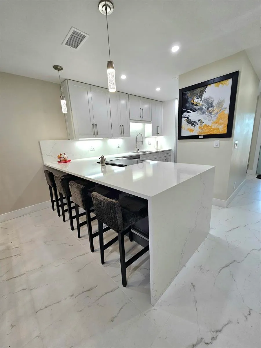 1631 NW 18th Avenue #201 Delray Beach, FL 33445