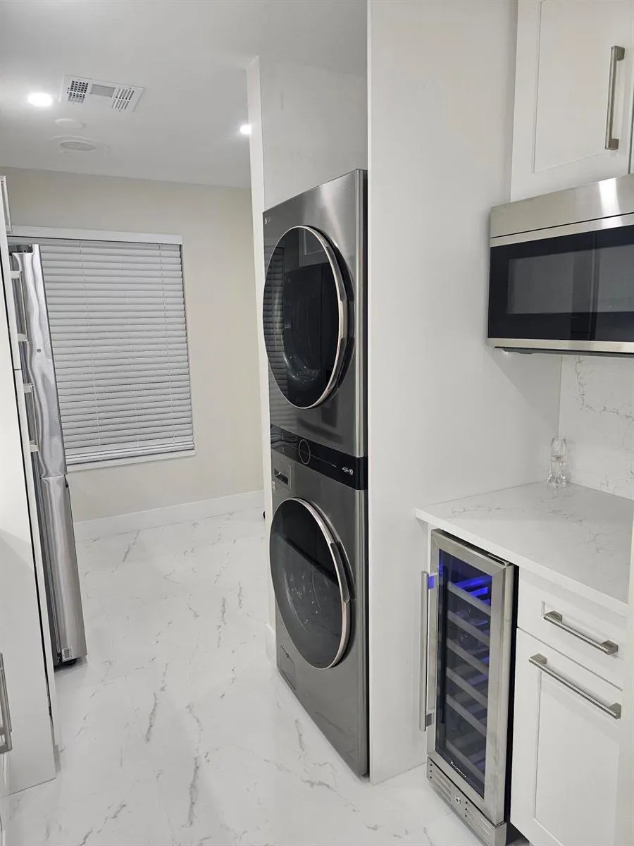 1631 NW 18th Avenue #201 Delray Beach, FL 33445