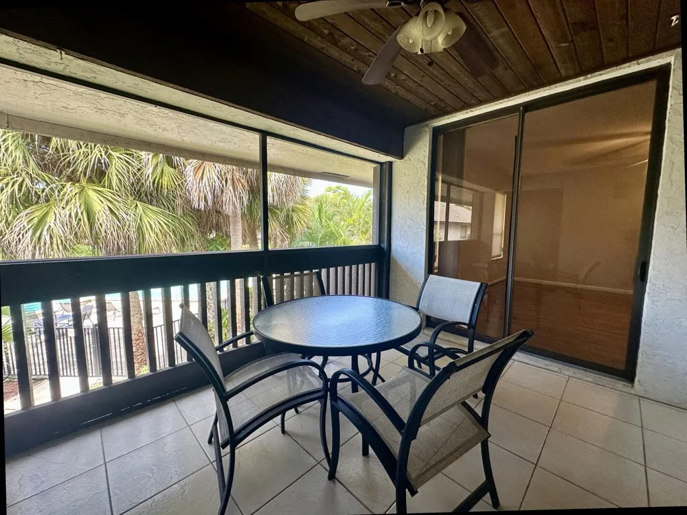 9292 Sabal Ridge Circle #D Boca Raton, FL 33428