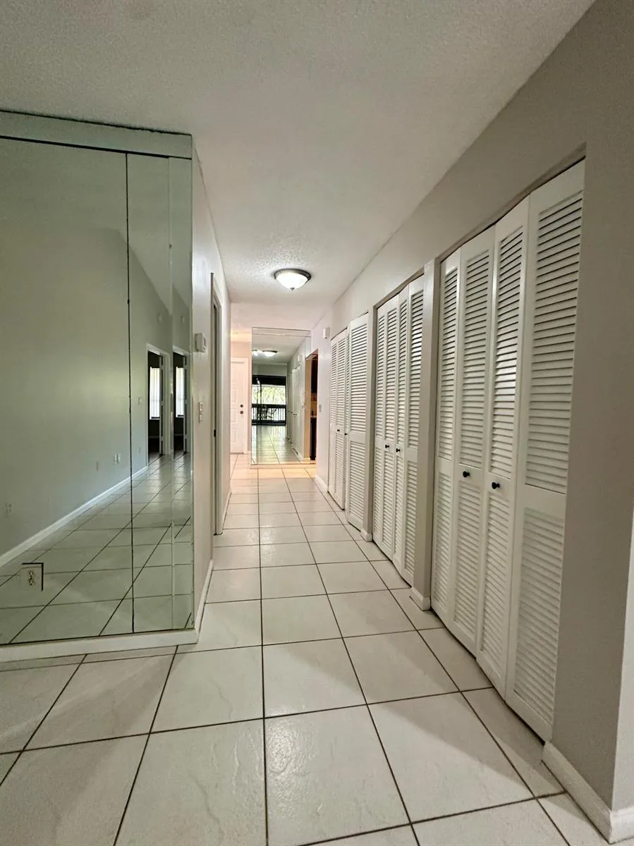 9292 Sabal Ridge Circle #D Boca Raton, FL 33428