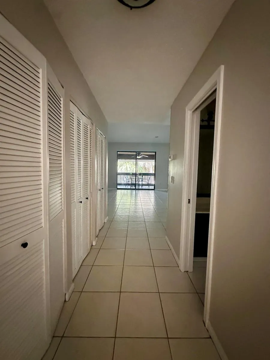 9292 Sabal Ridge Circle #D Boca Raton, FL 33428