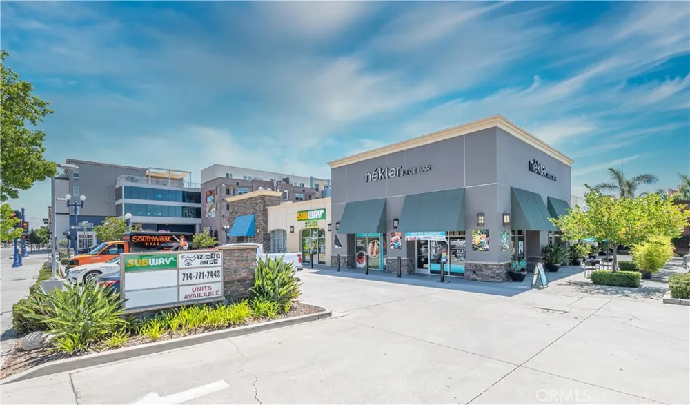 100 W Foothill Azusa, CA 91702
