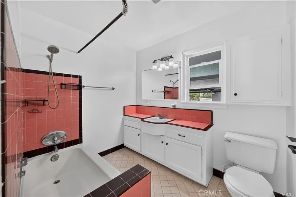 1199 Citrus Avenue Covina, CA 91722
