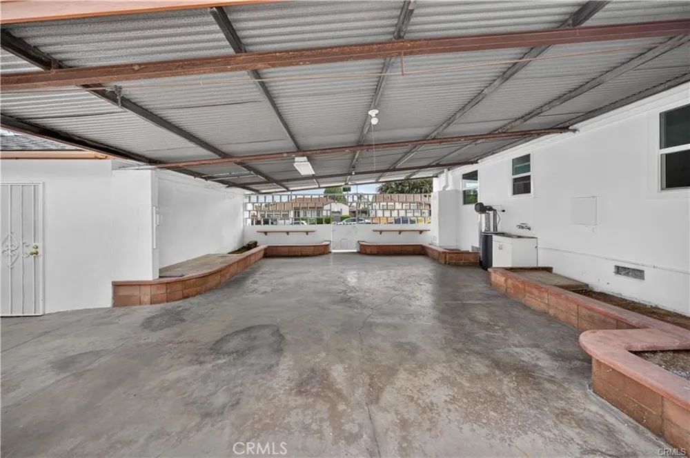 1199 Citrus Avenue Covina, CA 91722
