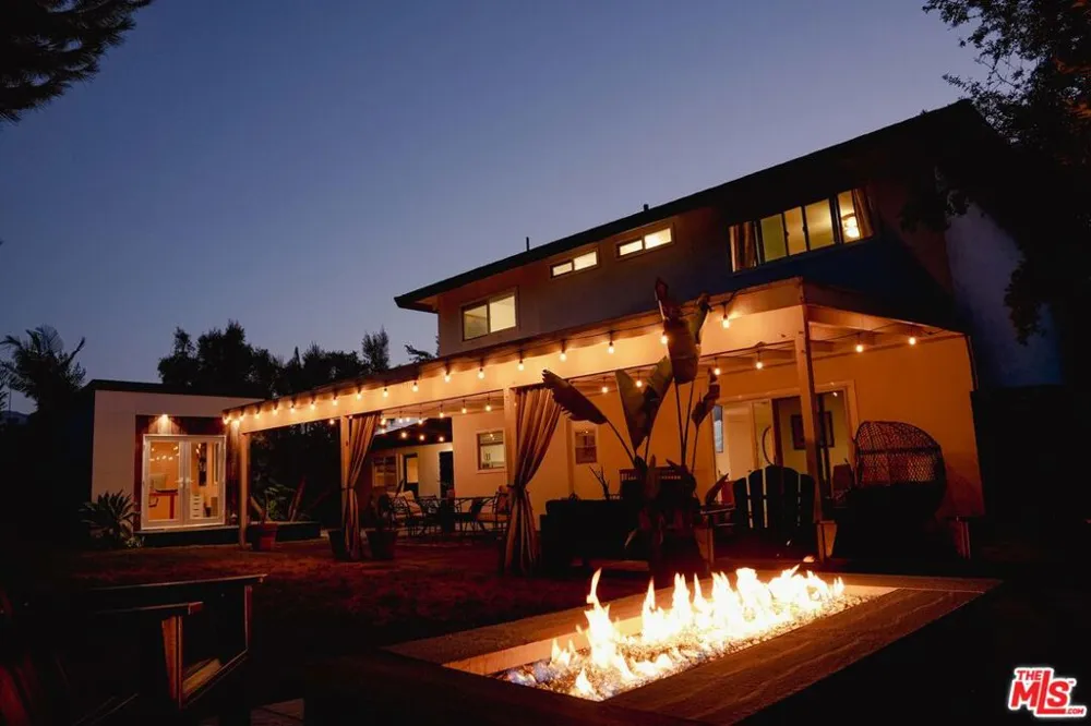 250 Lupe Avenue Newbury Park, CA 91320