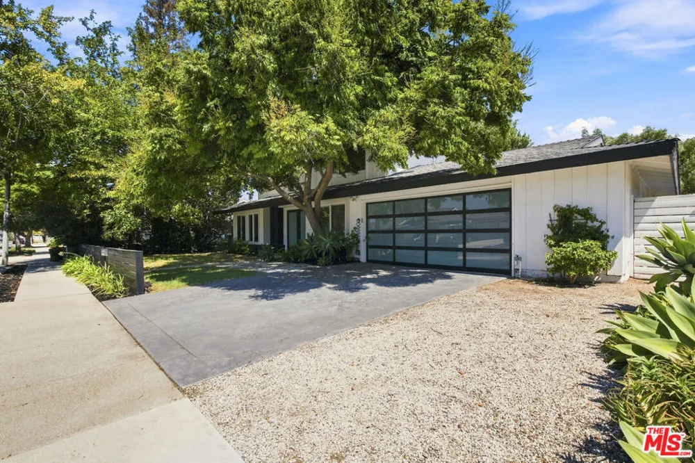 250 Lupe Avenue Newbury Park, CA 91320