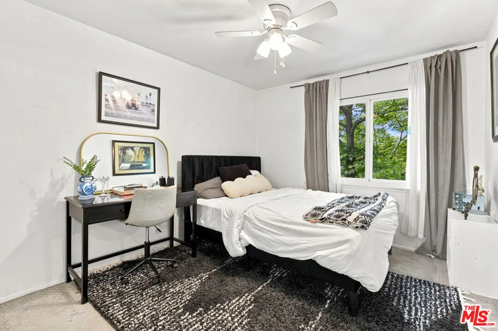 250 Lupe Avenue Newbury Park, CA 91320