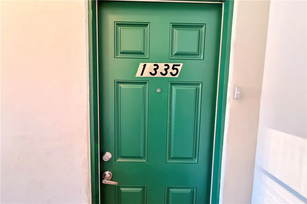 1335 N Alexandria Avenue Los Angeles, CA 90027