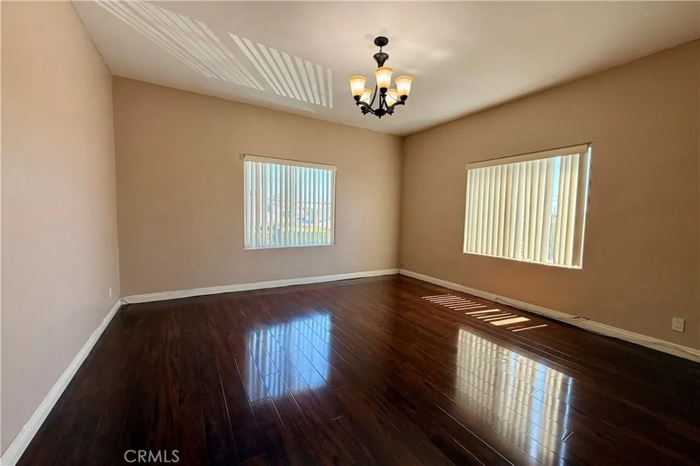 1335 N Alexandria Avenue Los Angeles, CA 90027