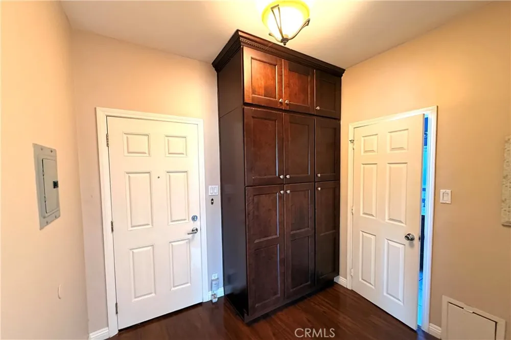 1335 N Alexandria Avenue Los Angeles, CA 90027
