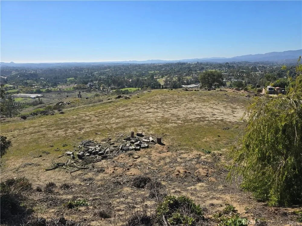 1387 Las Vistas Fallbrook, CA 92028