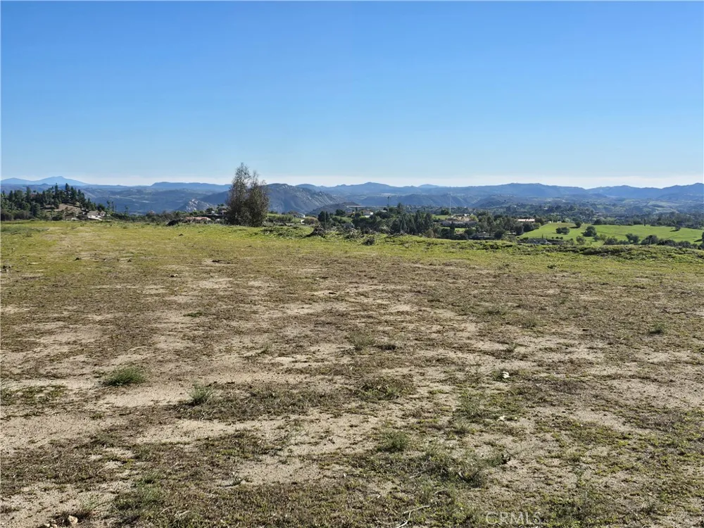 1387 Las Vistas Fallbrook, CA 92028