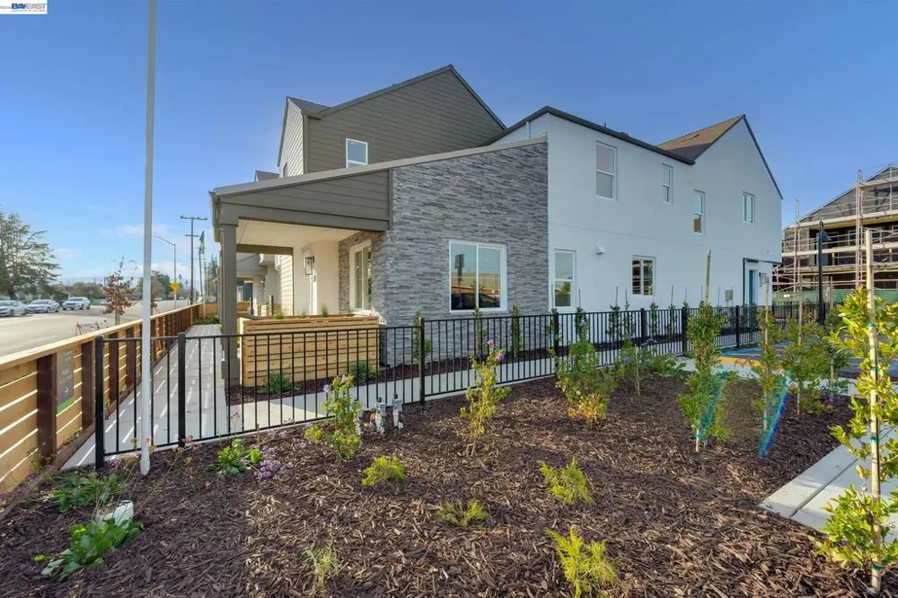 1893 Cook Court Santa Clara, CA 95050