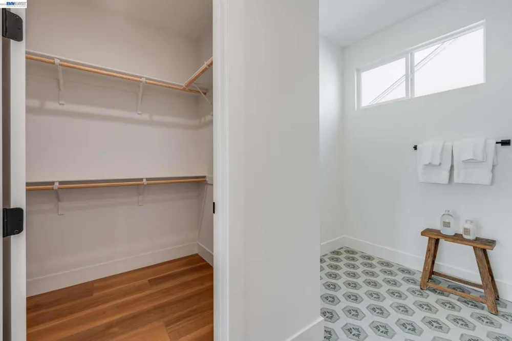 1893 Cook Court Santa Clara, CA 95050