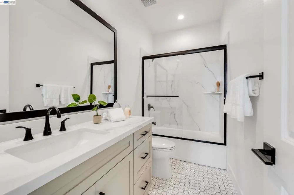 1893 Cook Court Santa Clara, CA 95050
