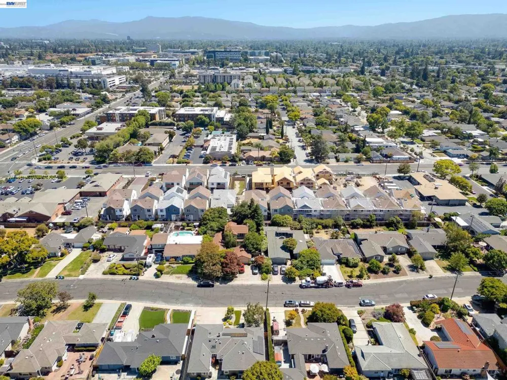 1893 Cook Court Santa Clara, CA 95050