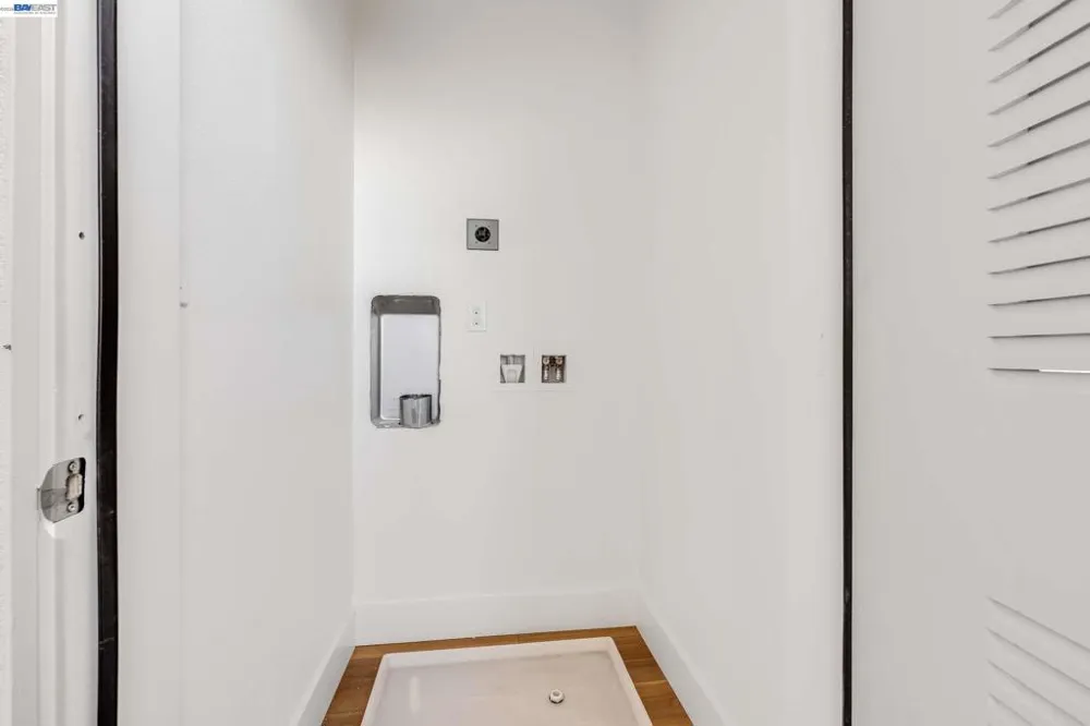 1893 Cook Court Santa Clara, CA 95050