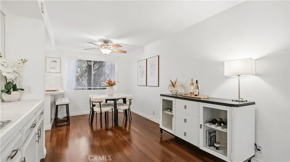 432 S Oak Knoll Avenue #4 Pasadena, CA 91101