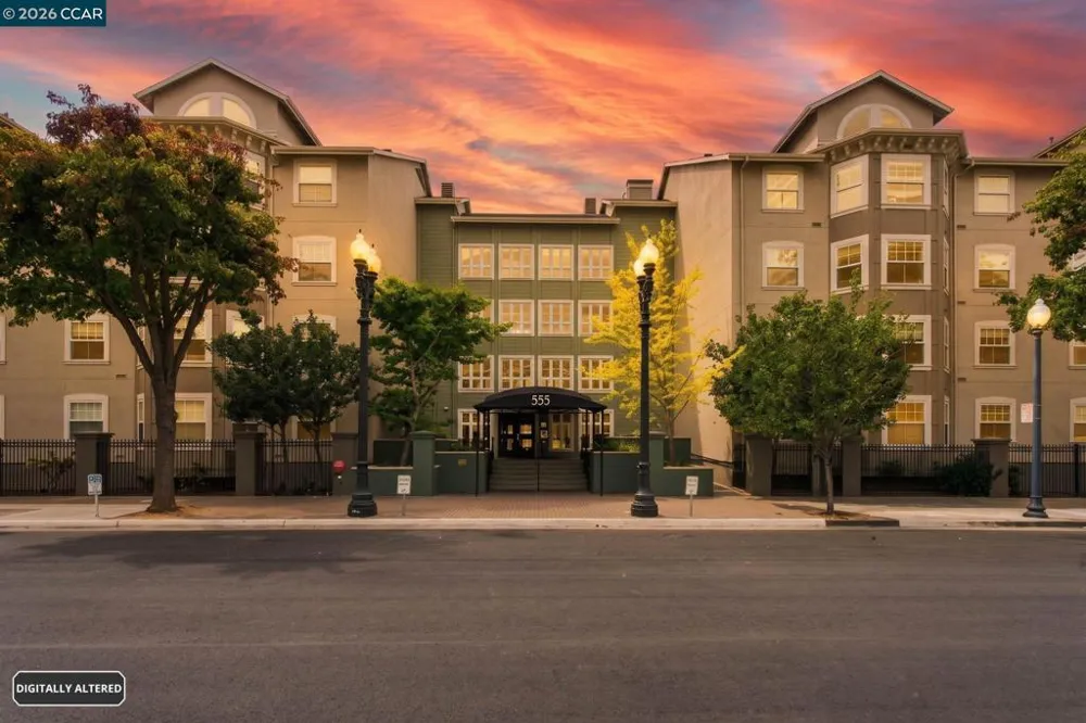 555 10th Street #326 Oakland, CA 94607