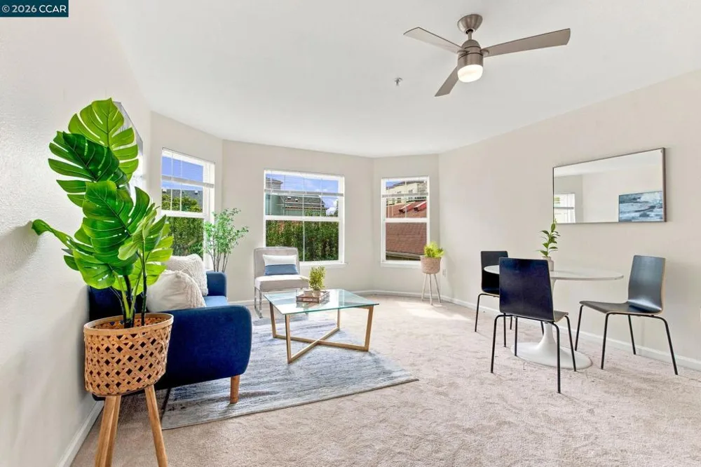 555 10th Street #326 Oakland, CA 94607