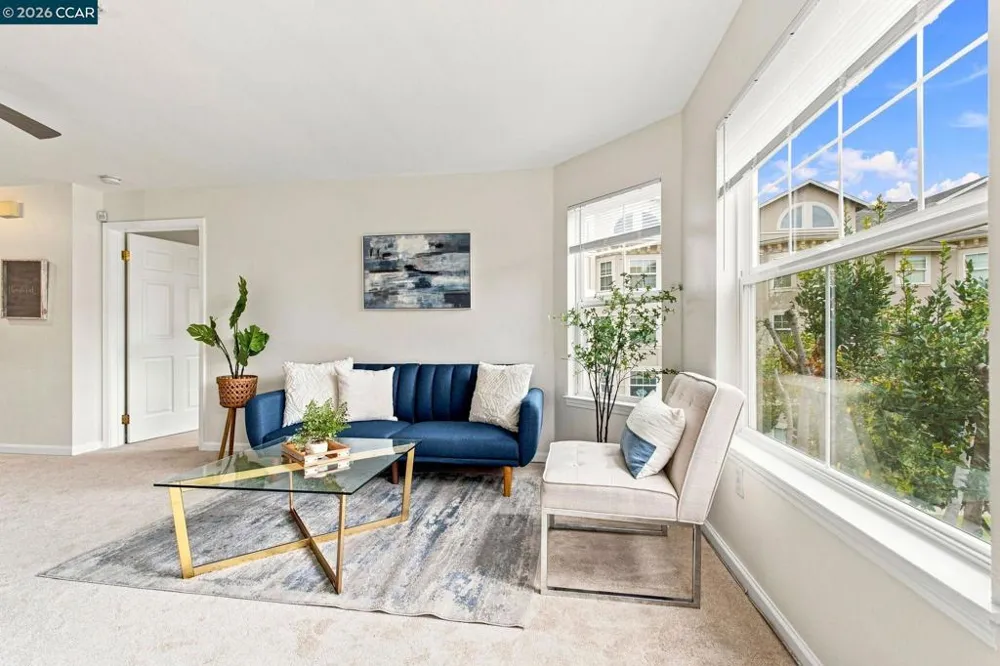 555 10th Street #326 Oakland, CA 94607