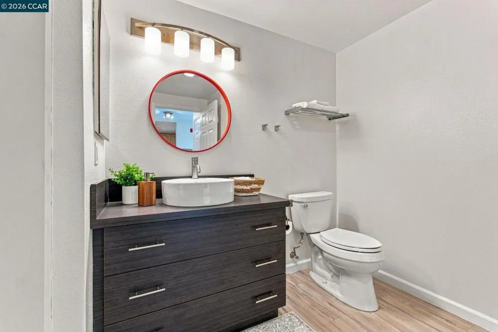 555 10th Street #326 Oakland, CA 94607