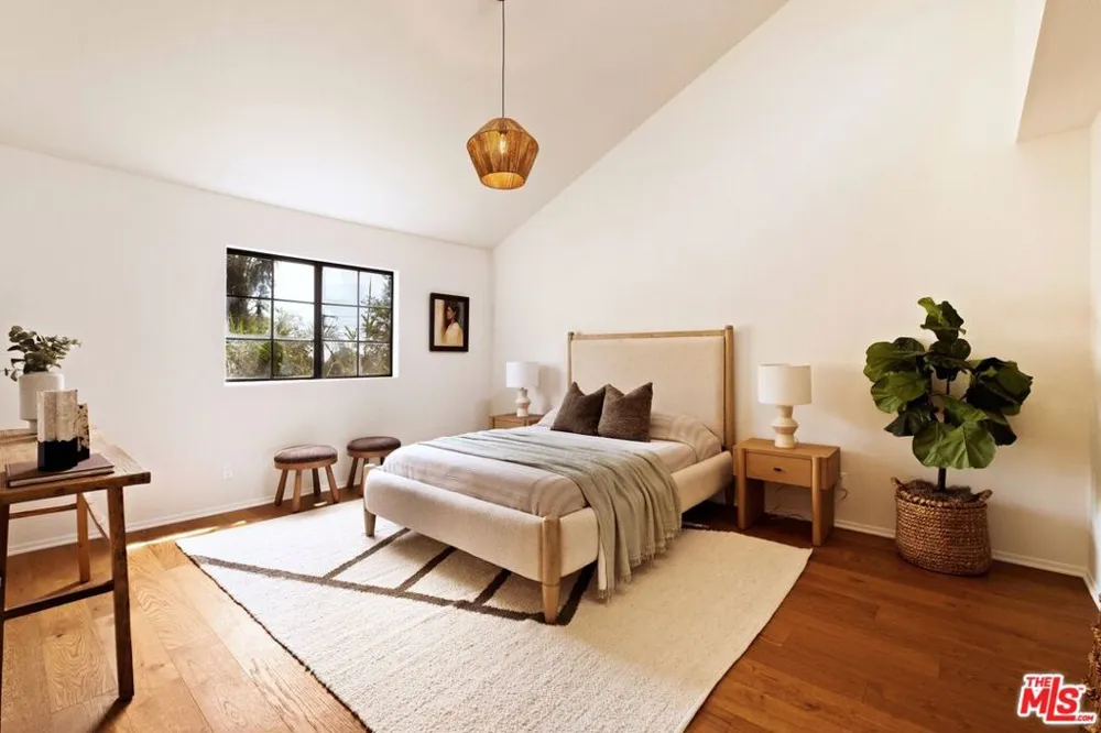 514 Garfield Avenue #B South Pasadena, CA 91030