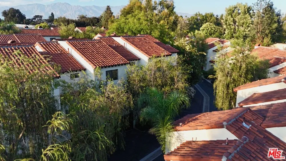 514 Garfield Avenue #B South Pasadena, CA 91030