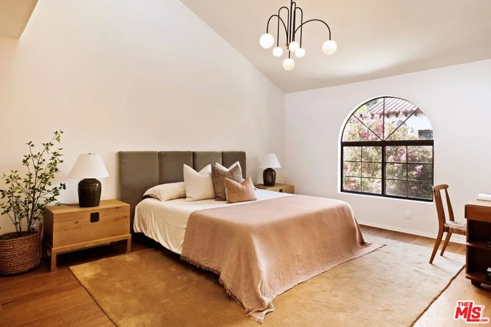514 Garfield Avenue #B South Pasadena, CA 91030