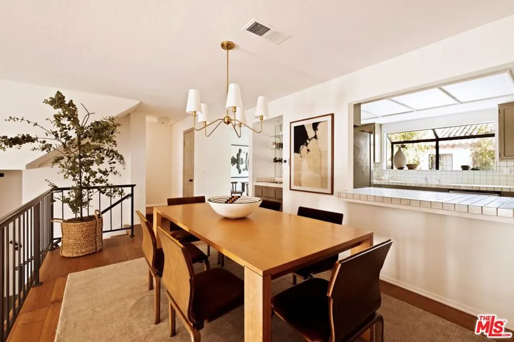 514 Garfield Avenue #B South Pasadena, CA 91030