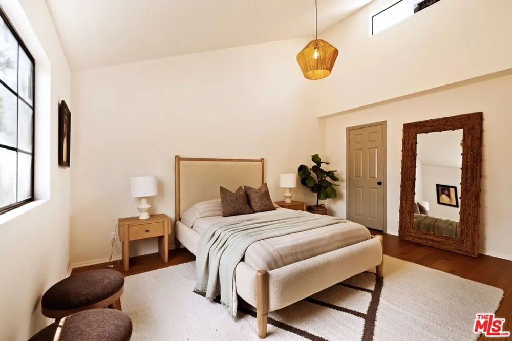 514 Garfield Avenue #B South Pasadena, CA 91030