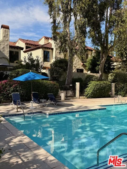 514 Garfield Avenue #B South Pasadena, CA 91030